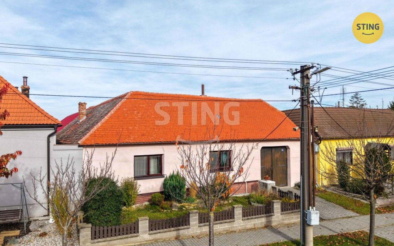 Prodej rodinný dům - Chvalovice, 100 m²