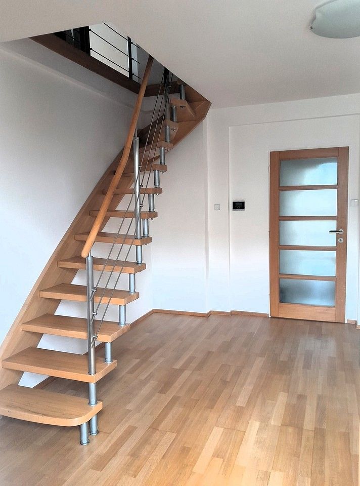 3+1, U Malvazinky, Praha 5 - Smíchov, 82 m² - 2