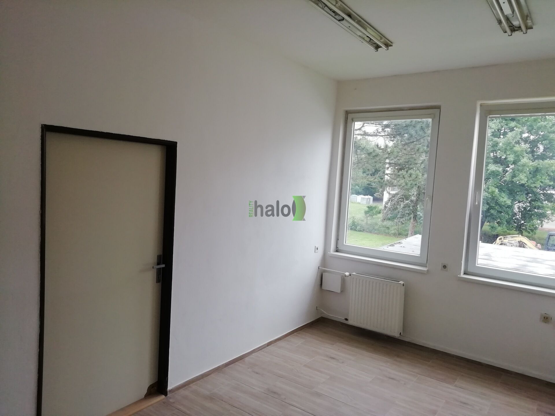 Pronájem kancelář - Jana Čarka, České Budějovice, 15 m²