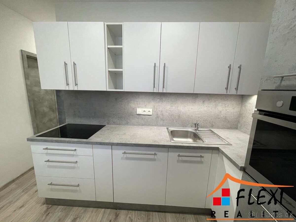 Byty, Ostrava, 700 30