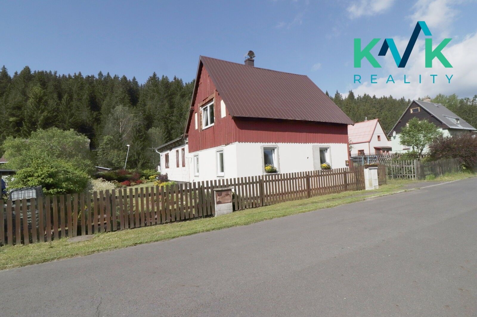 Rodinné domy, Školní louka, Pernink, 200 m² - 1