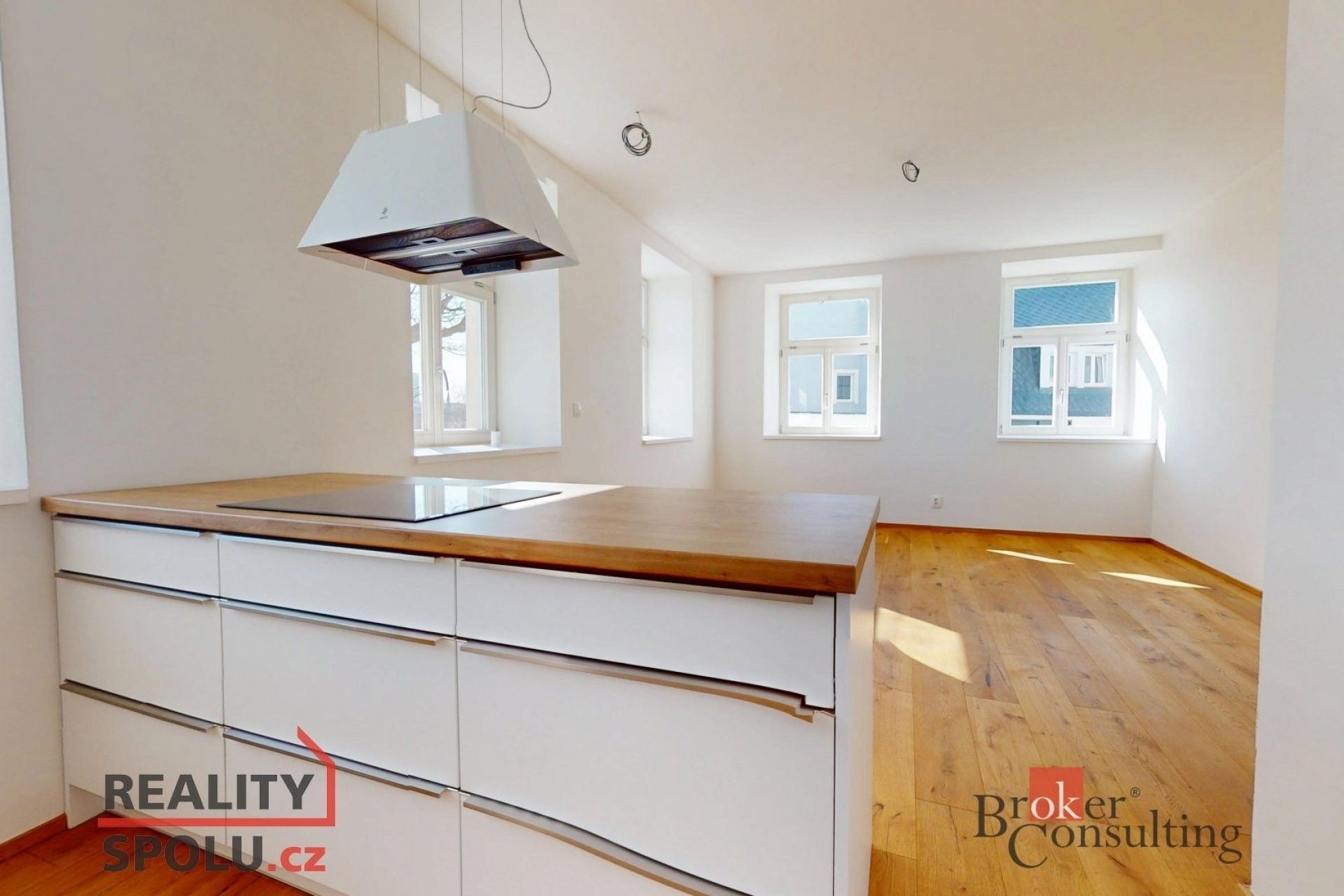 Prodej byt 3+kk - Na Ladech, Liberec, 93 m²