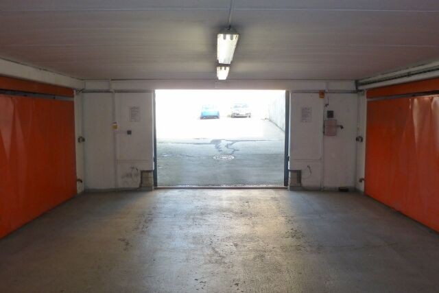 Pronájem garáž - Pšenčíkova, Praha Kamýk, 18 m² - 5