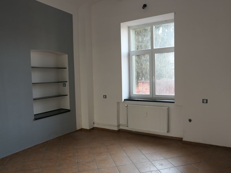 Prodej kancelář - Husovo náměstí, Náchod, 45 m²