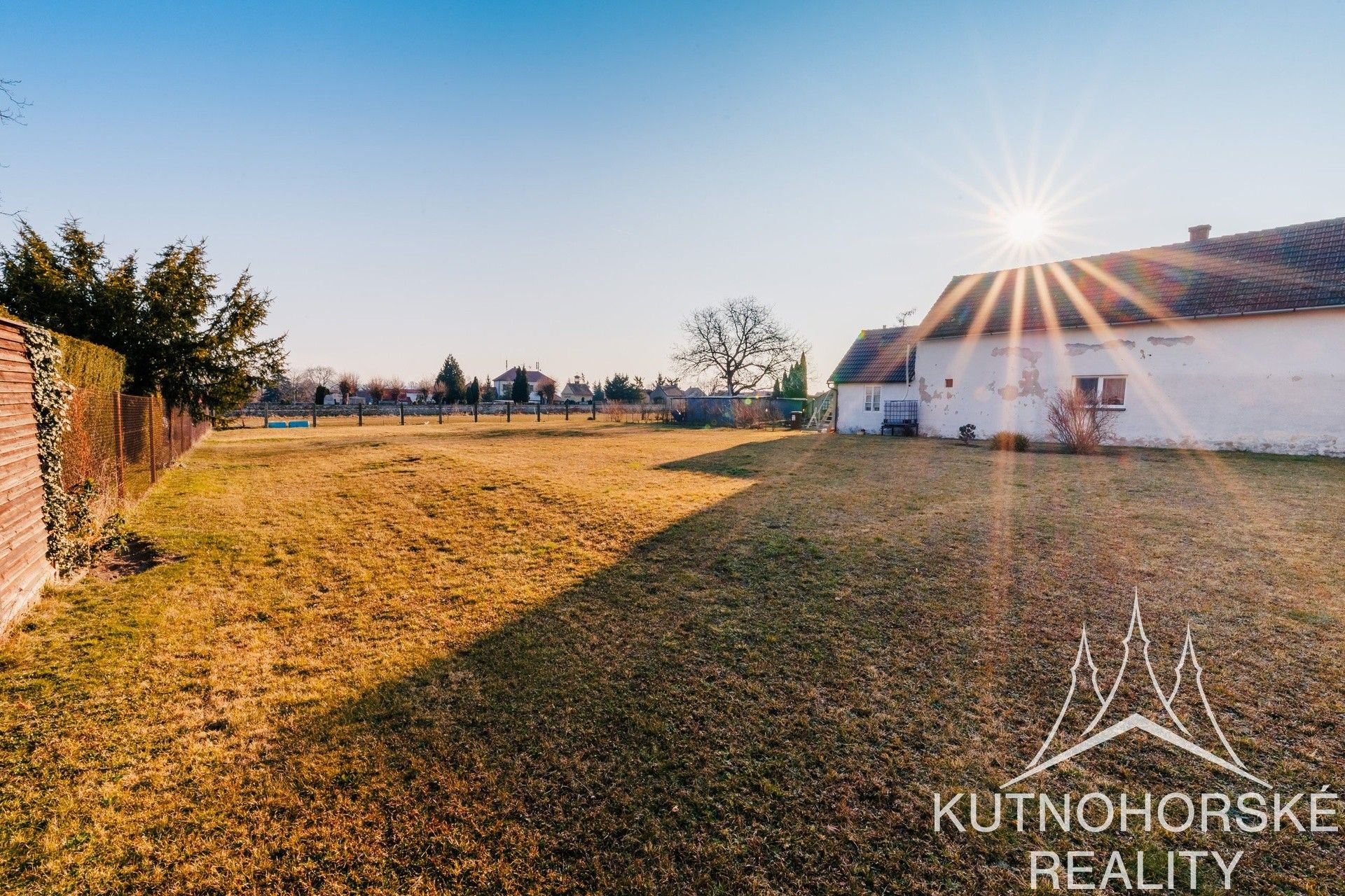 Prodej pozemek pro bydlení - Chotusice, 1 088 m²