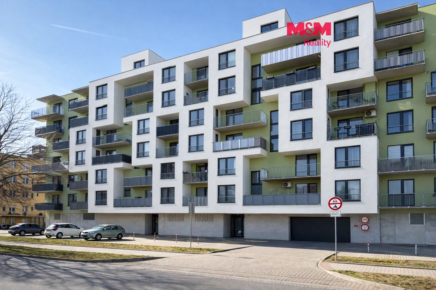 3+kk, Boženy Vikové-Kunětické, Pardubice, 77 m²