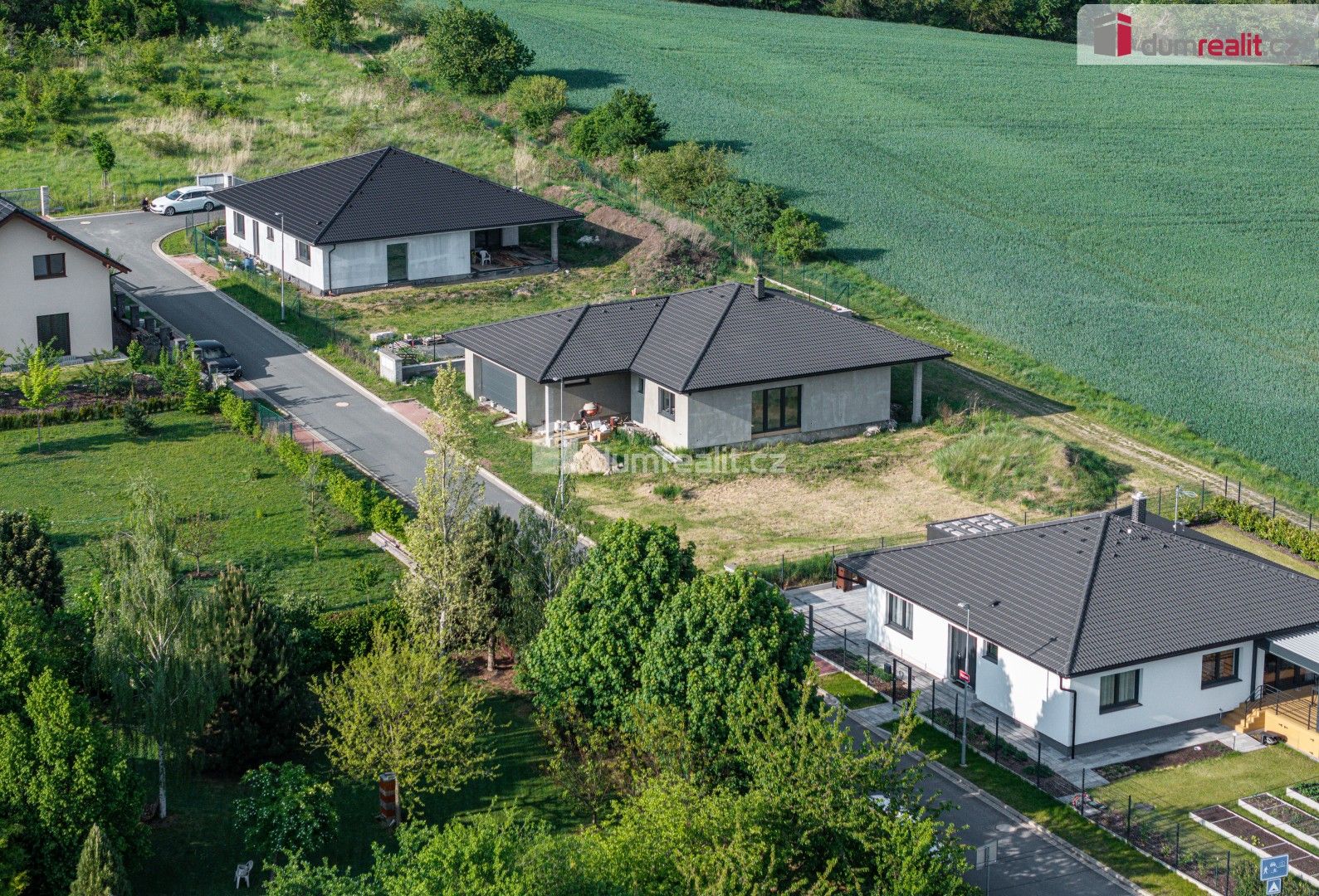 Rodinné domy, Vojenova 2099, Kralupy nad Vltavou, 218 m² - 1