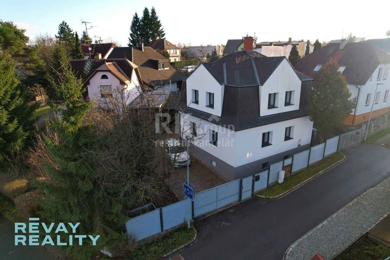 Rodinné domy, Havlíčkova, Velká Hleďsebe, 178 m²