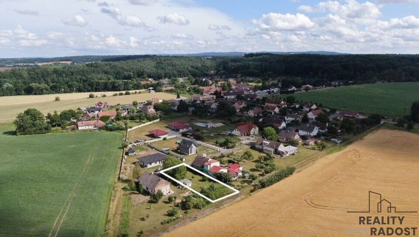 Pozemky pro bydlení, Brloh, 813 m² - 1