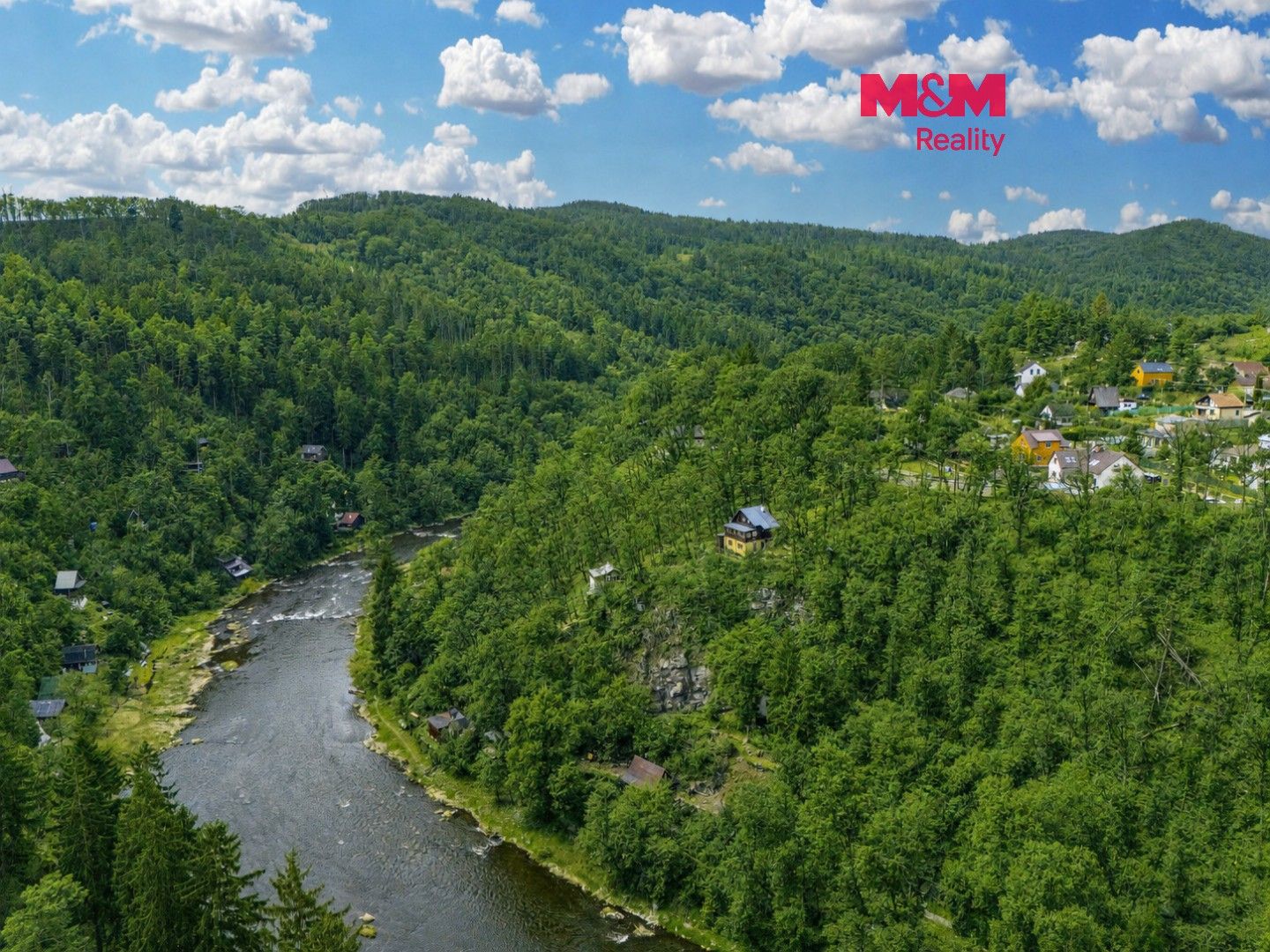 Chaty, Luka pod Medníkem, Jílové u Prahy, 70 m² - 1