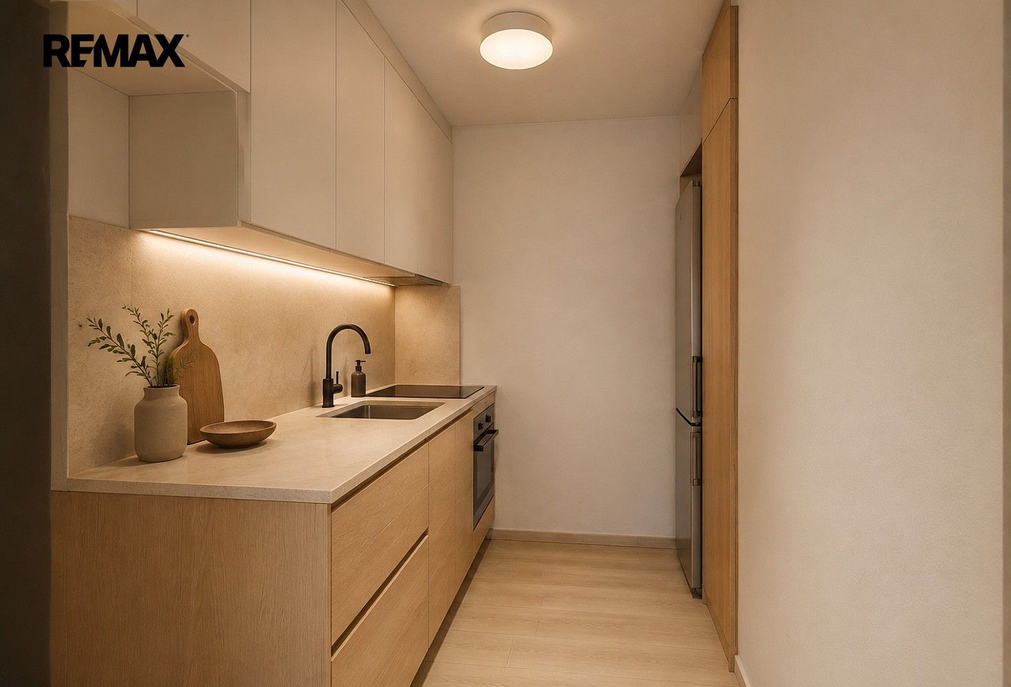 Byt 2+kk · 42 m² · Praha - Kamýk, okres Praha 12, Hlavní město Praha - 3