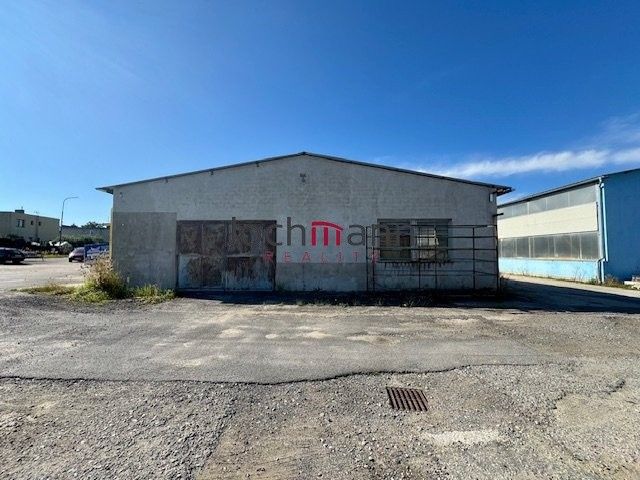 Pronájem sklad - Nádražní, Včelná, 200 m²