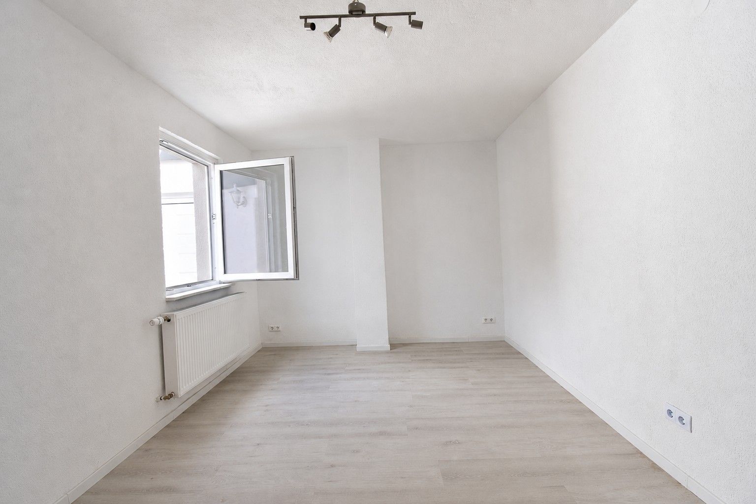 Byt 2+1 · 58 m² · , Porýní-Falc - 4