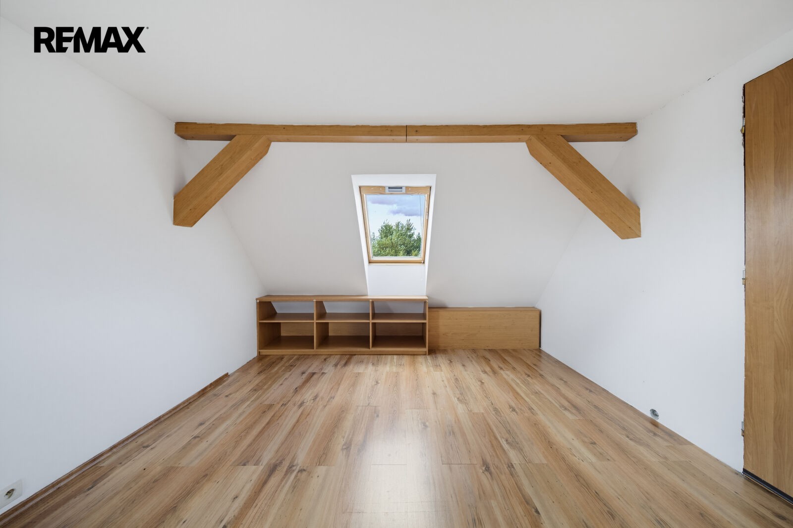 Byt 1+kk · 23 m² · Plzeňská 1556, Karlovy Vary - 4