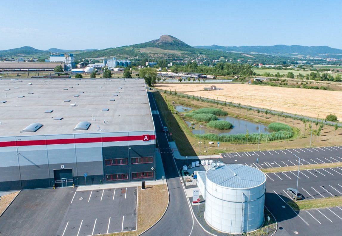 Kancelář · 6 563 m² · Píšťany, okres Litoměřice, Ústecký kraj - 3