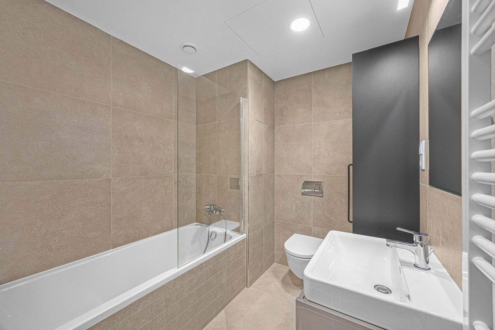 Byt 2+kk · 60 m² · Poděbradská, Praha - Hloubětín - 3