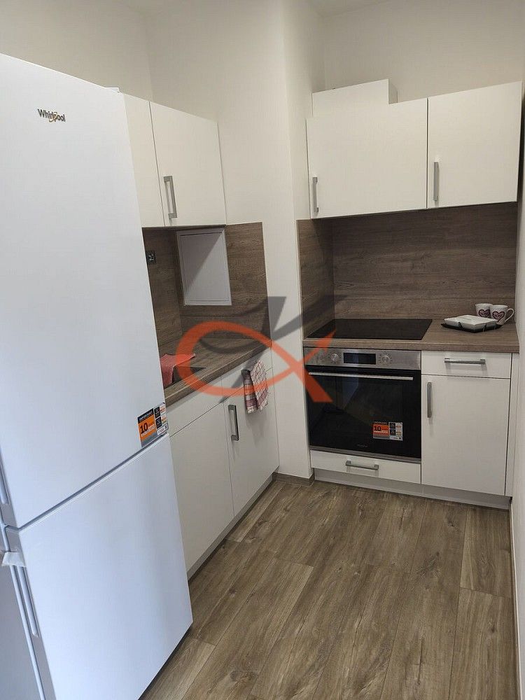 Pronájem byt 2+kk - Rožnov pod Radhoštěm, okres Vsetín, Zlínský kraj, 40 m² - 2