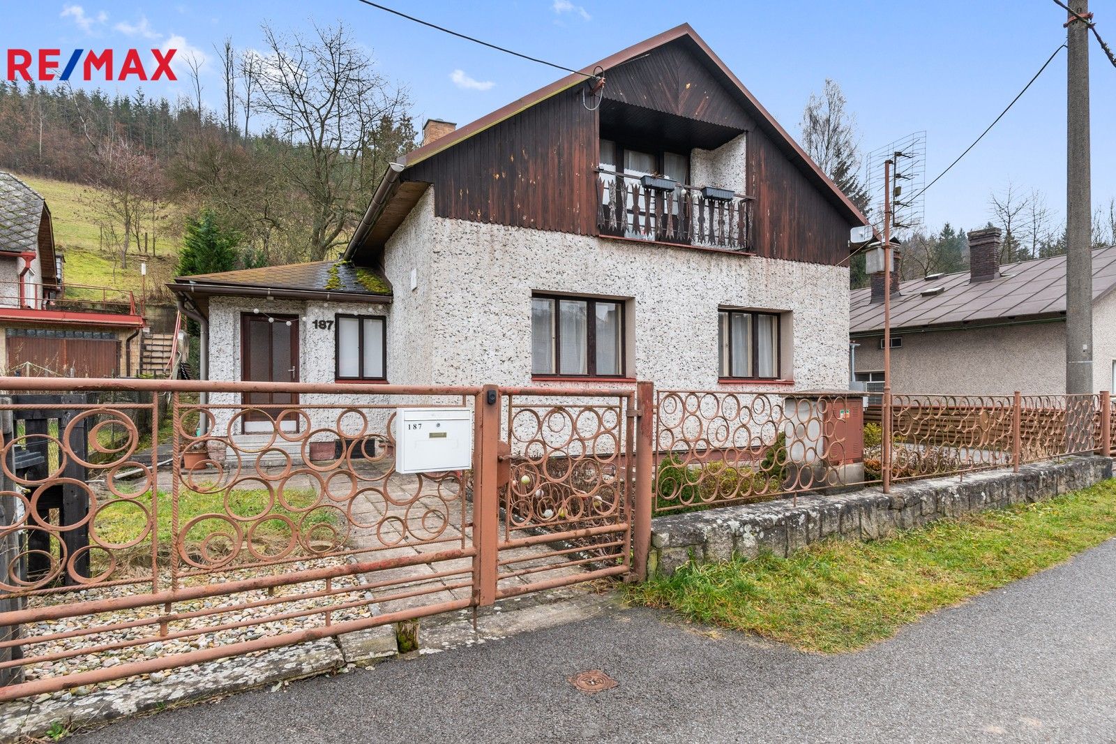 Rodinné domy, Velký Dřevíč, Hronov, 90 m²