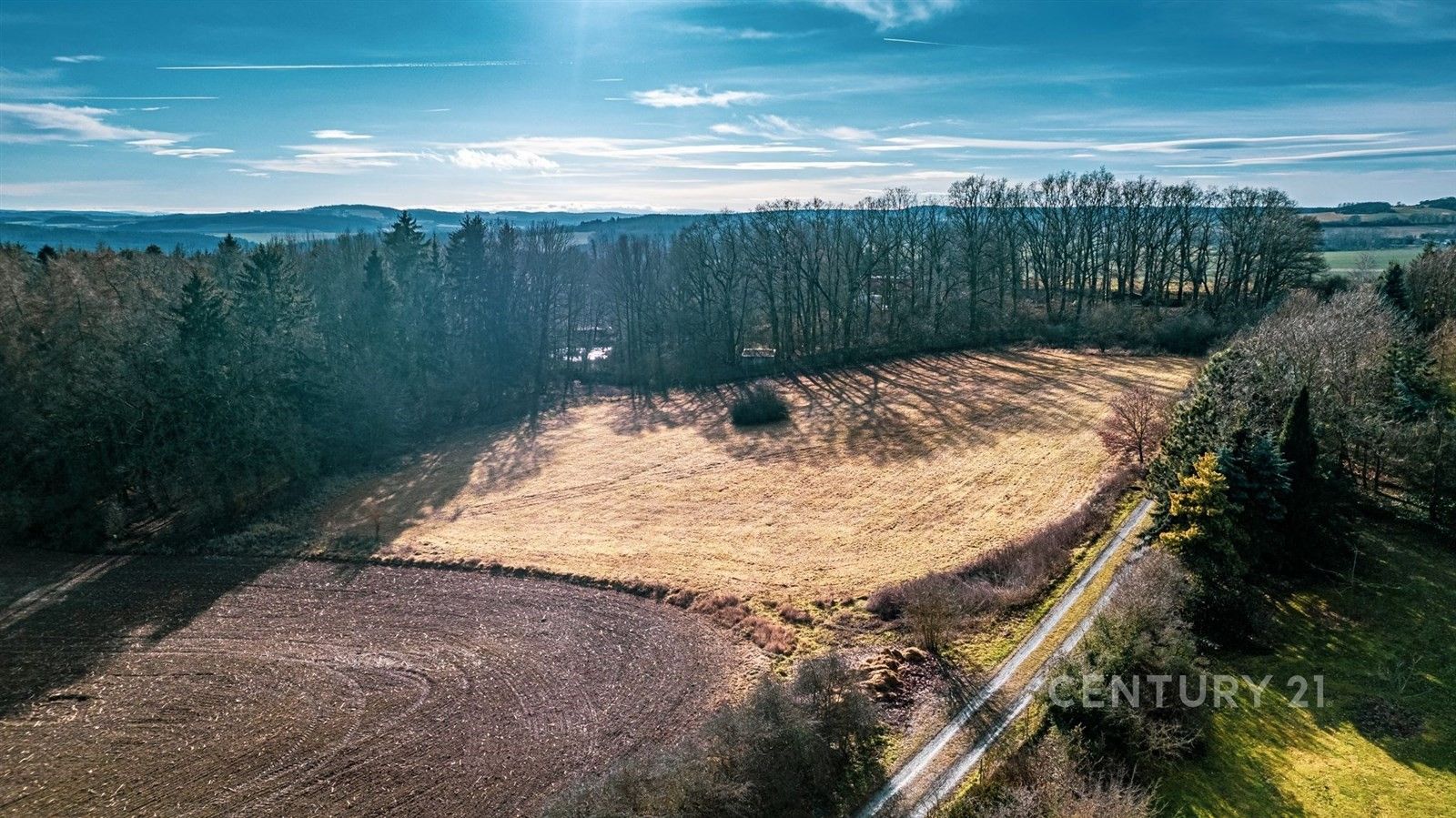 Prodej pozemek pro bydlení - Vlčtejn