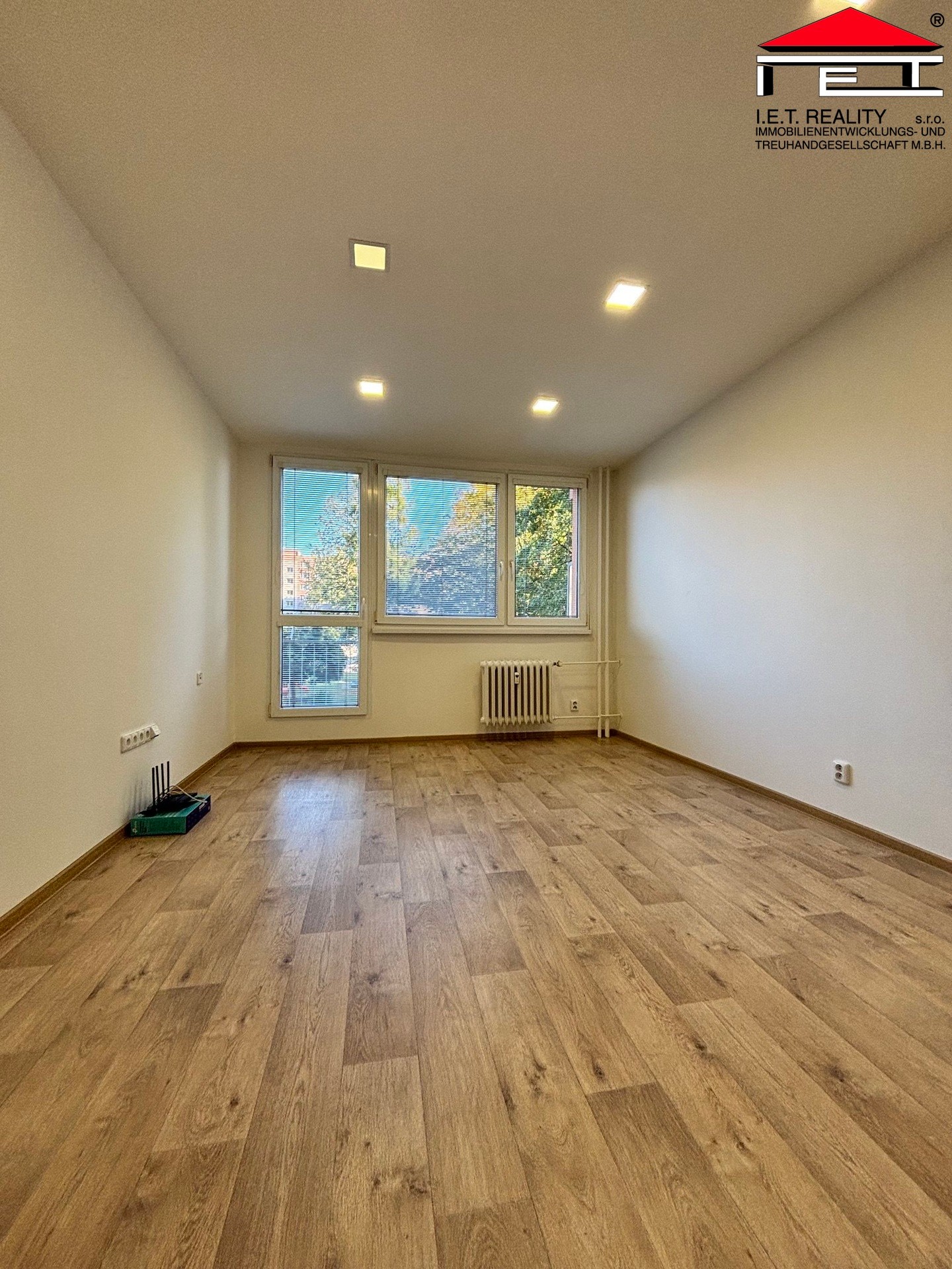 Pronájem byt 1+1 - Maxima Gorkého, Frýdek-Místek, 42 m² - 5