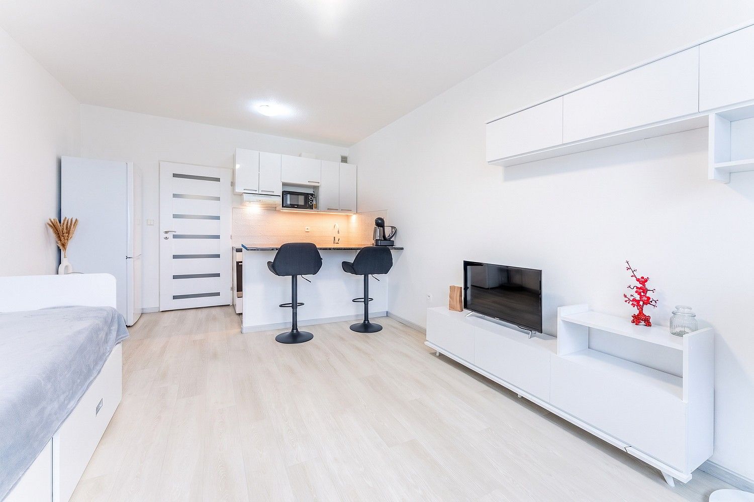 Prodej byt 1+kk - Štúrova, Praha 4, 27 m² - 5