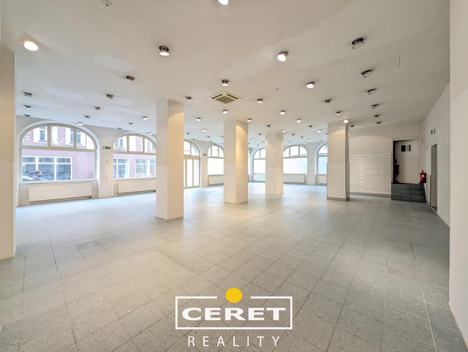 Pronájem obchodní prostory - Oblouková, Žatec, 288 m² - 5