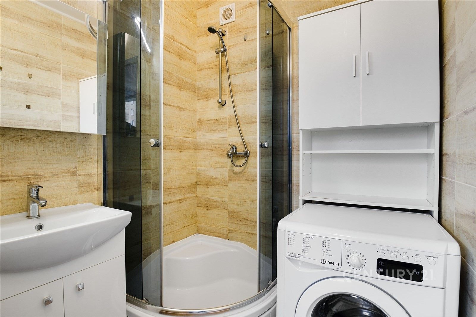 Pronájem byt 3+1 - U Věžových domů, Most, 64 m²