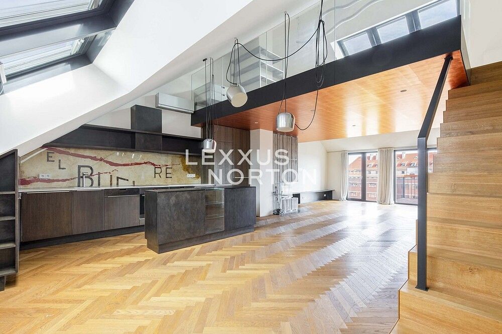 5+kk, Praha - Hradčany, okres Praha 1, Hlavní město Praha, 200 m² - 1