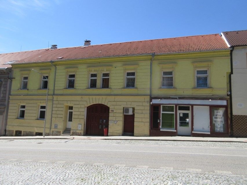 Činžovní domy, Mírová, Protivín, 696 m²