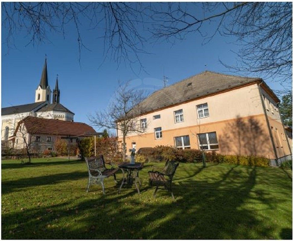 Prodej činžovní dům - Světlík, 876 m²