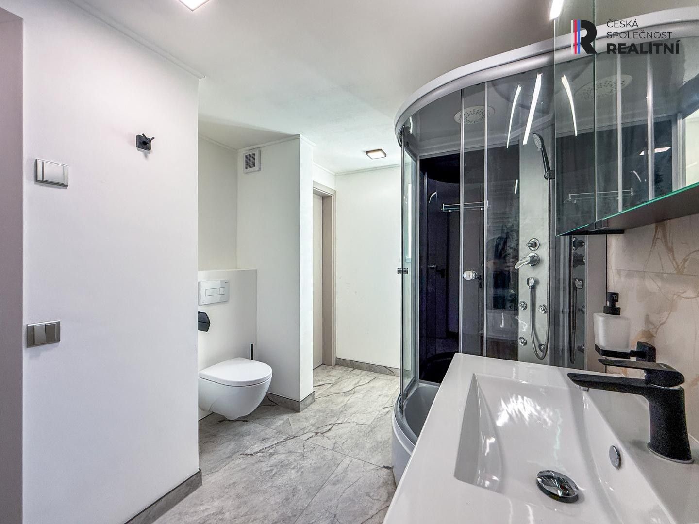 Prodej rodinný dům - Karlova 164, Votice, 61 m² - 5