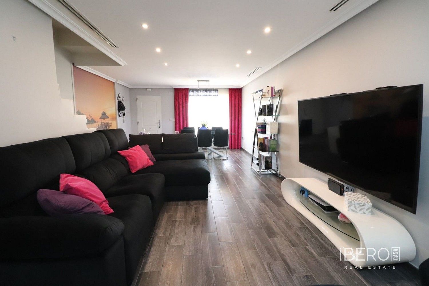 Rodinný dům · 241 m² · Redován, ES - 3