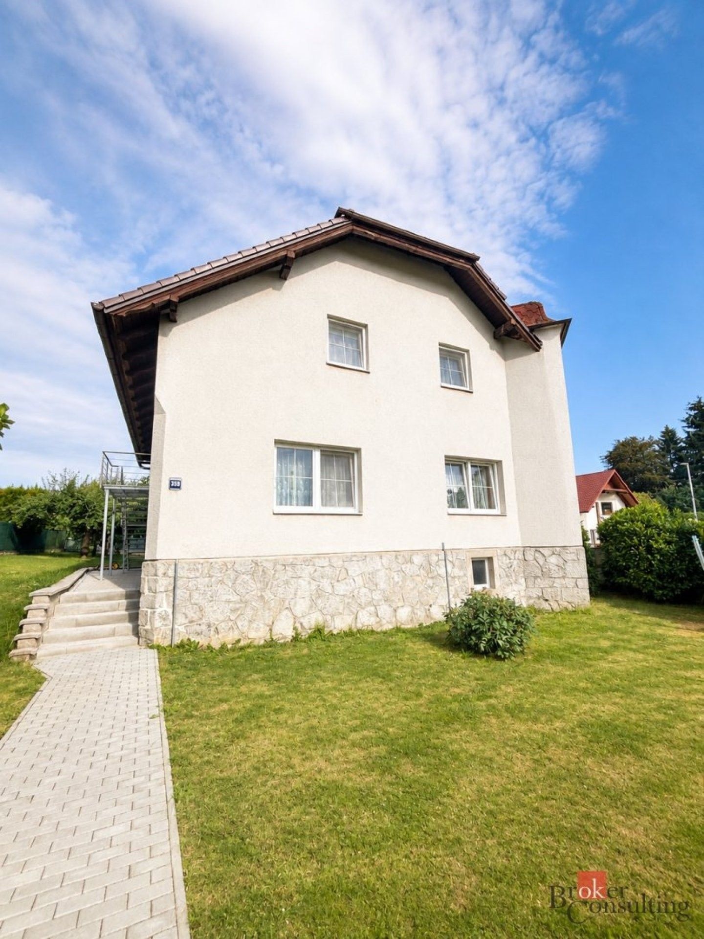 Rodinné domy, Slovanská, Planá, 96 m² - 2