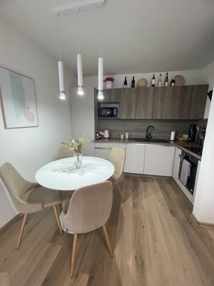 Byty, Olomouc, 779 00