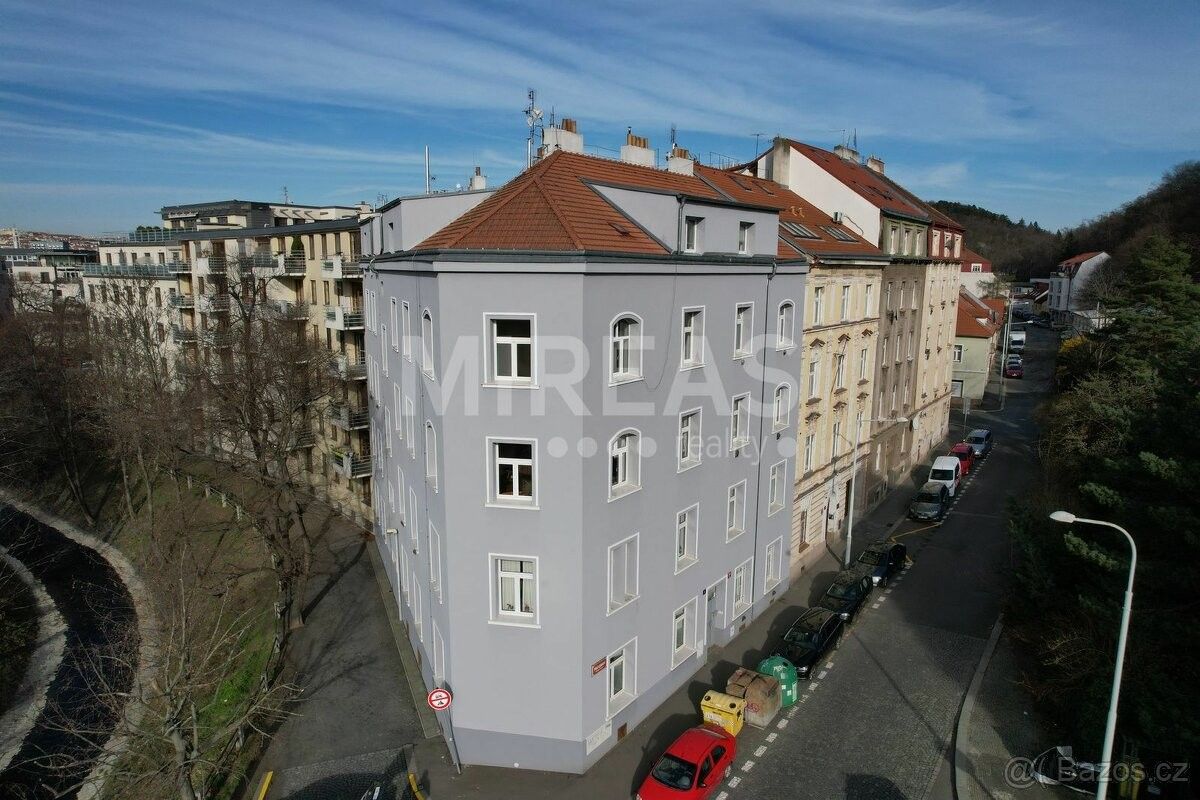 Prodej byt 1+1 - Praha, 140 00, 44 m²