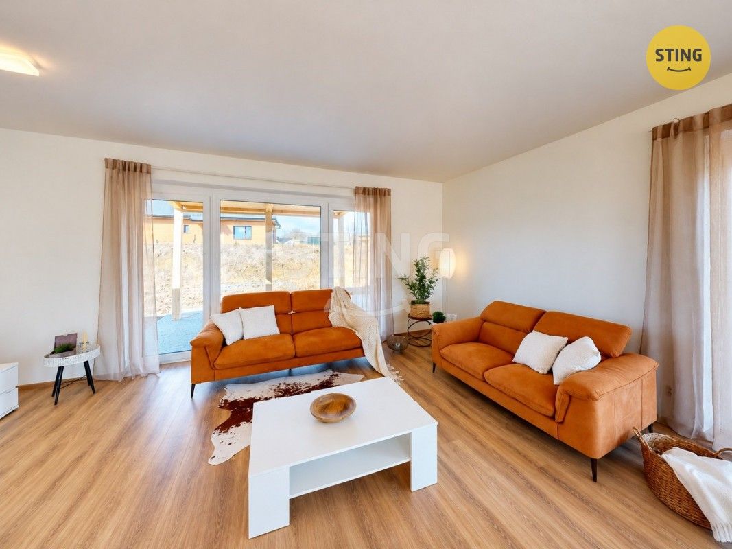 Pronájem rodinný dům - Dolní Domaslavice, 130 m² - 1