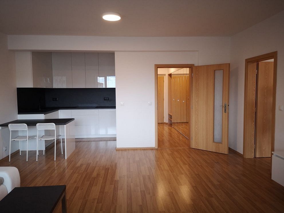 2+kk, Zlín, Zlínský kraj, 72 m² - 2