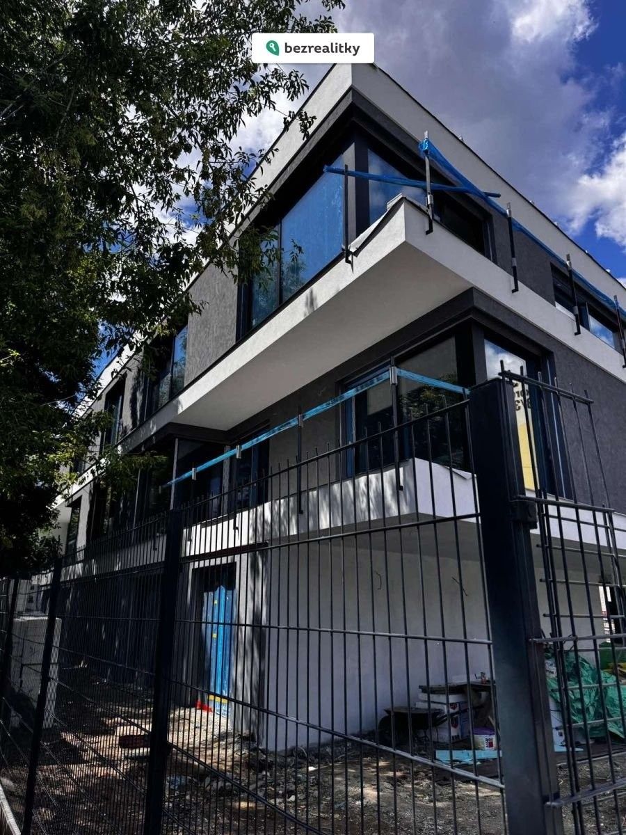 Prodej byt 2+kk - Na Cikorce 1290, Praha Modřany, 48 m² - 5