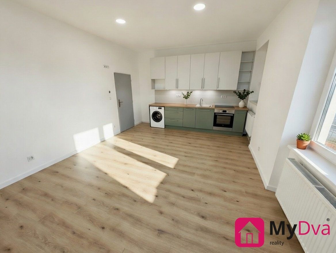 Pronájem byt 2+kk - Sv. Čecha, Třebíč, 43 m²