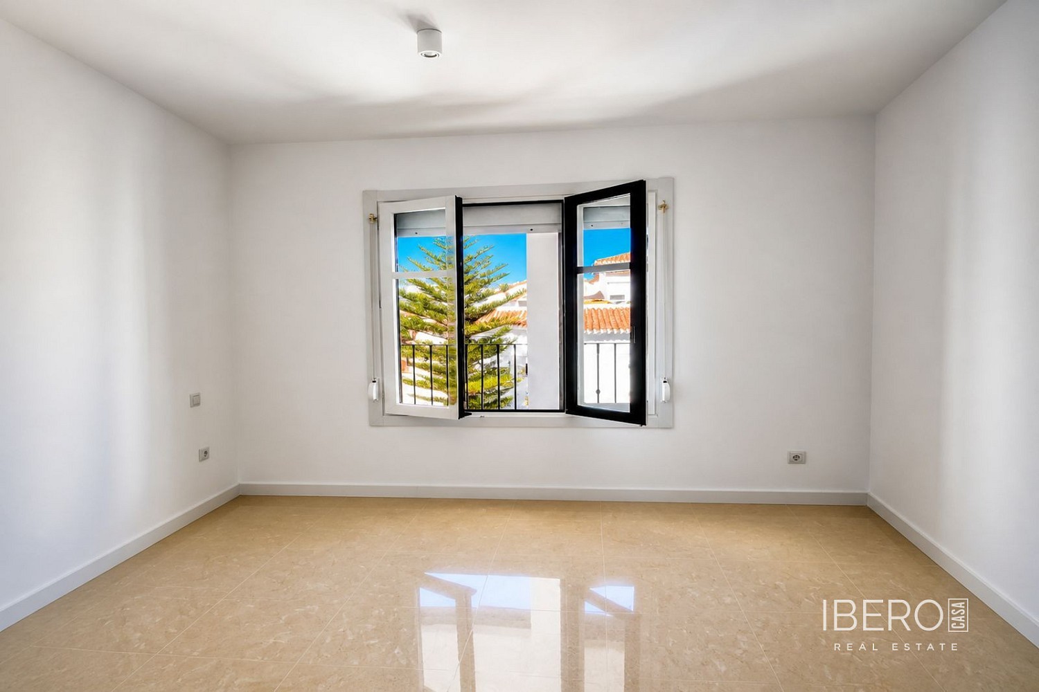 Byt 2+kk · 65 m² · San Luis de Sabinillas, Španělsko - 4