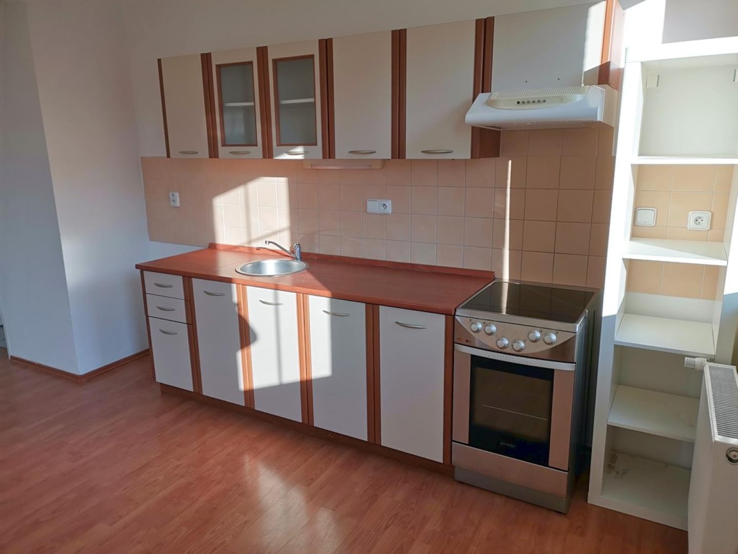 Byt 2+kk · 53 m² · Chebská 76, Karlovy Vary Dvory - 4