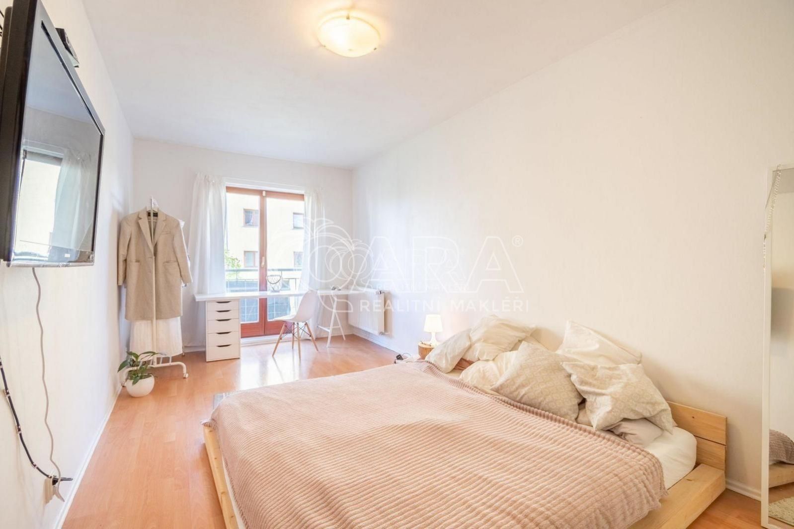 Pronájem byt 2+kk - Praha, 52 m² - 5