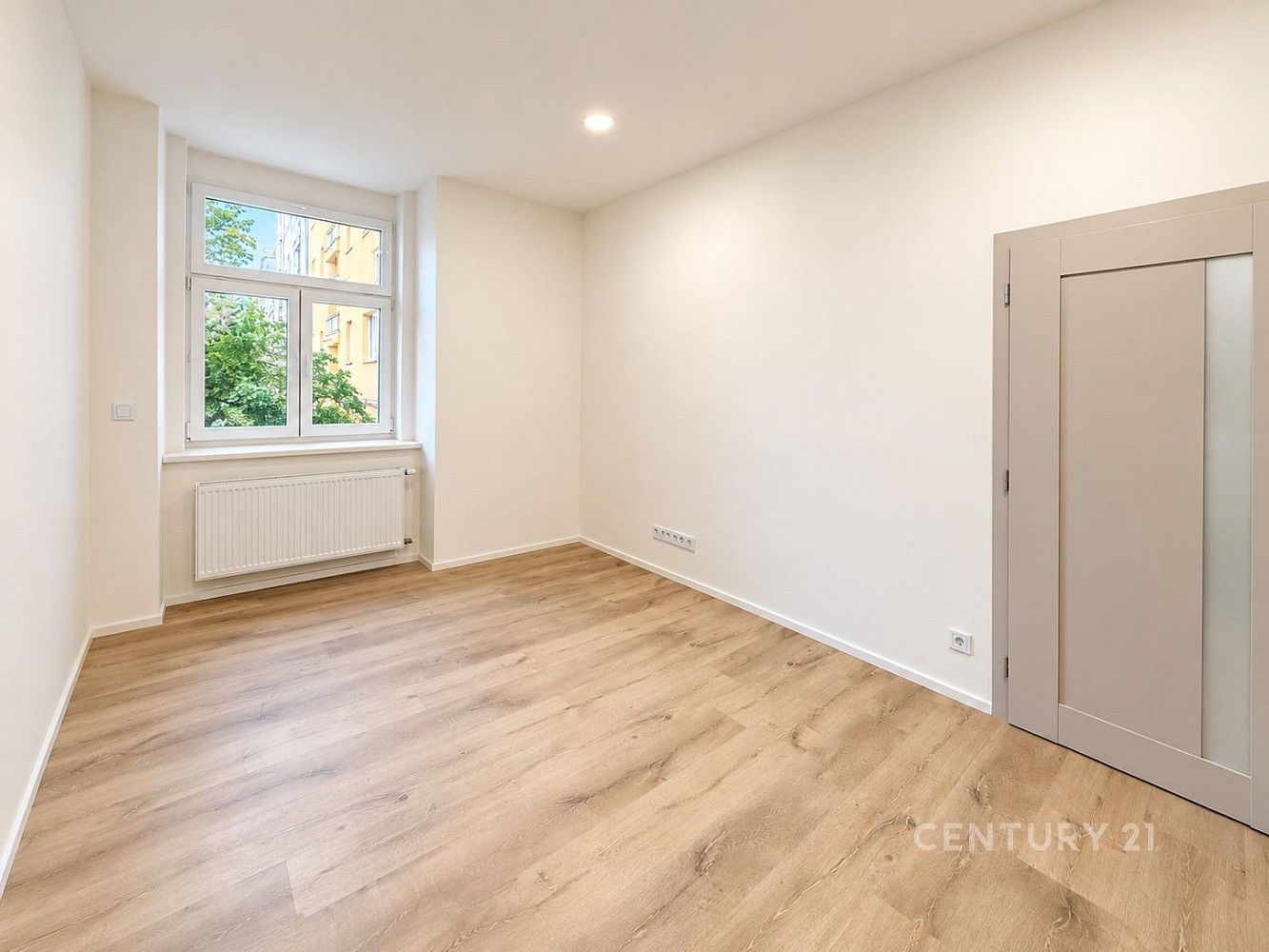 Pronájem byt 1+kk - Praha - Žižkov, okres Praha 3, Hlavní město Praha, 27 m² - 5