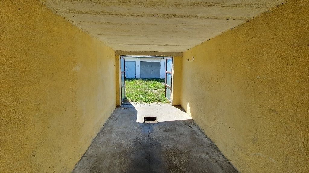 Garáže, České Budějovice, 370 01