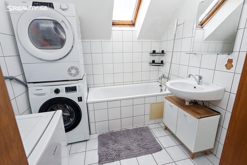 Prodej byt - Opava, 746 01