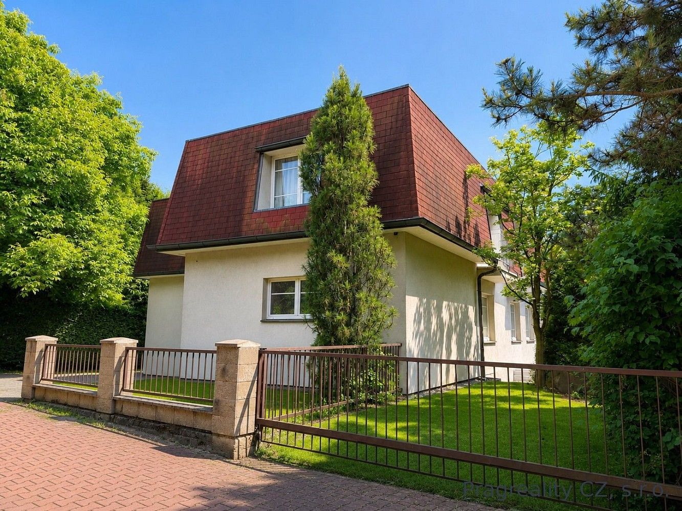 Prodej rodinný dům - Únětice, okres Praha-západ, Středočeský kraj, 328 m² - 5