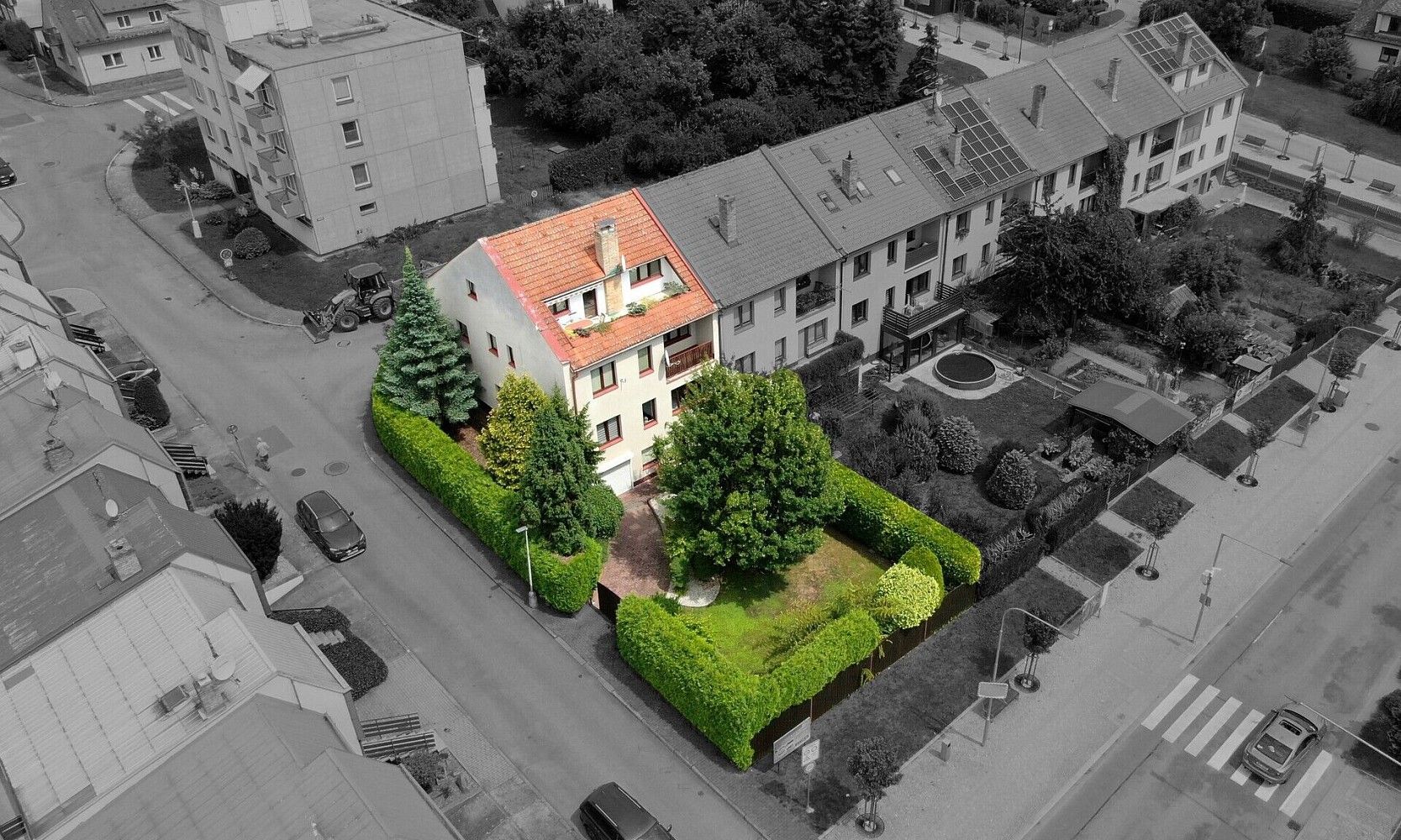 Rodinné domy, Hluboká nad Vltavou, okres České Budějovice, Jihočeský kraj, 338 m² - 1