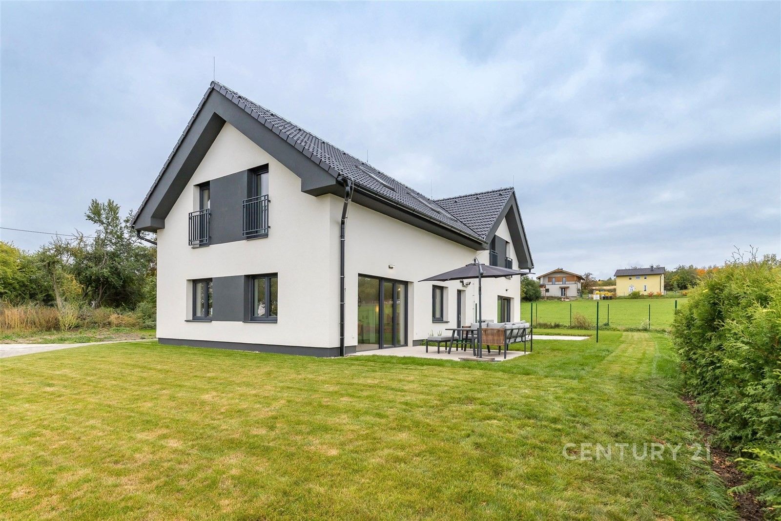 4+kk, Škvorec, 135 m²