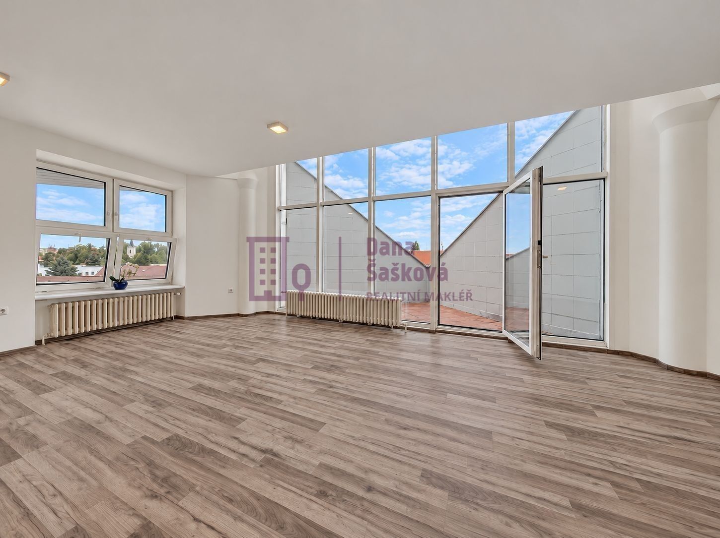 Pronájem byt 3+kk - Nádražní 187, Jindřichův Hradec II, 78 m² - 2
