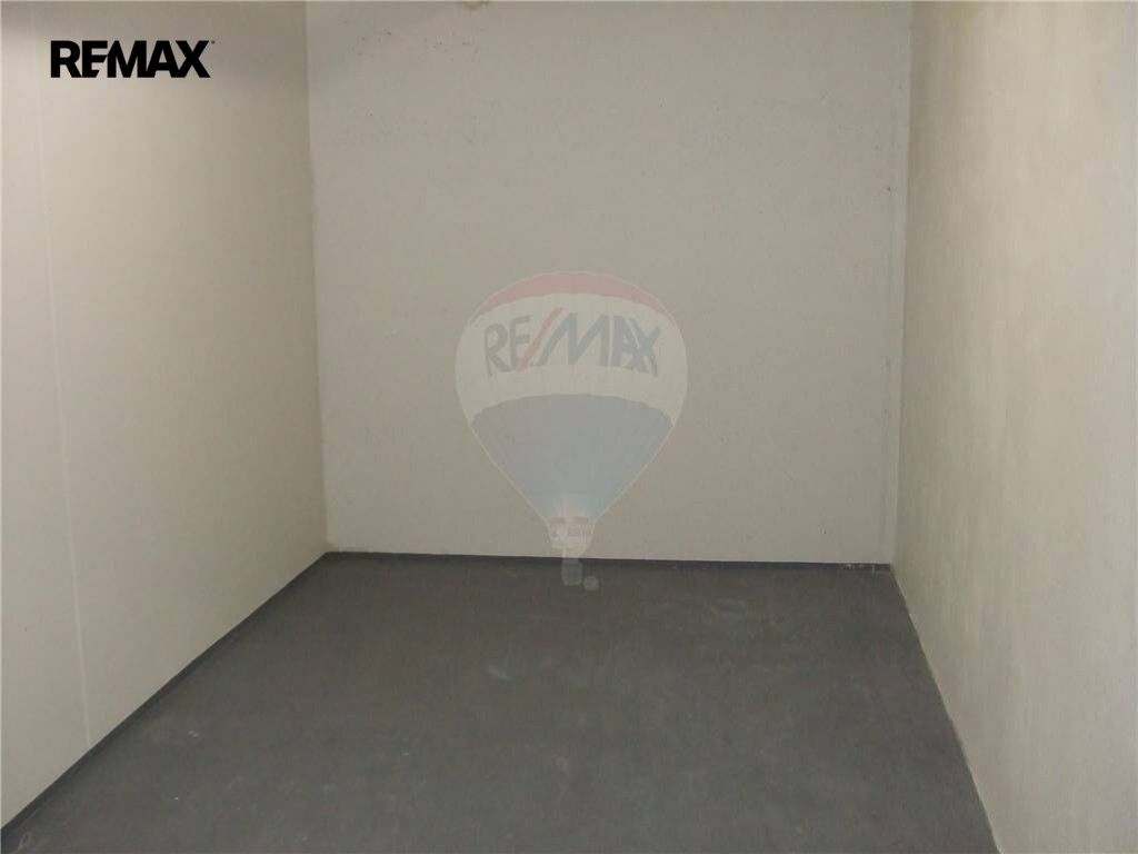 Sklady, Randova 3167, Praha Smíchov, 16 m² - 2